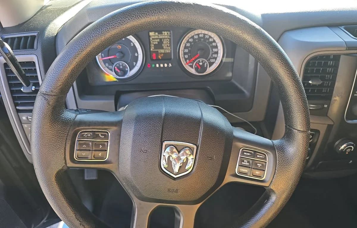 2017 RAM 1500 EXPRESS EXTENDED CAB MEDIUM BED 7