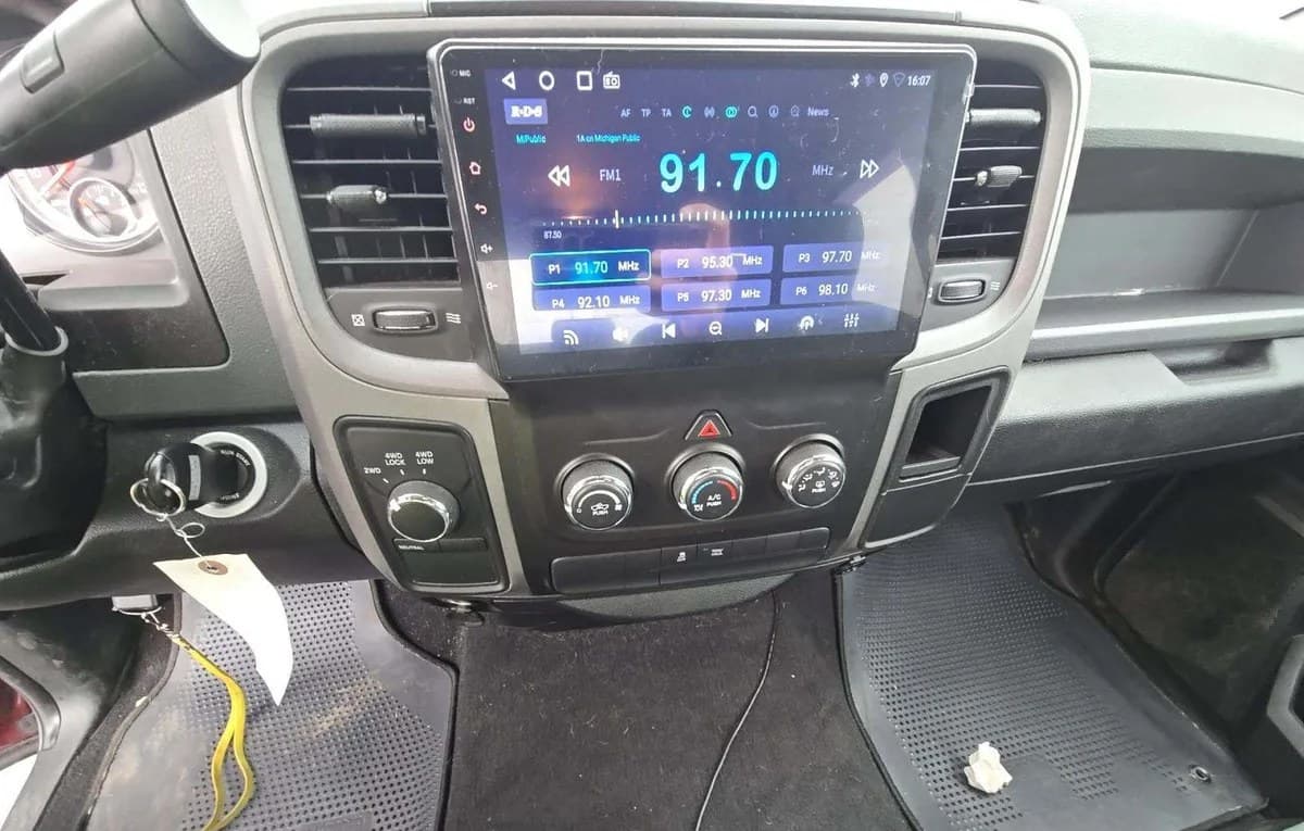 2018 RAM 1500 EXPRESS EXTENDED CAB MEDIUM BED 7