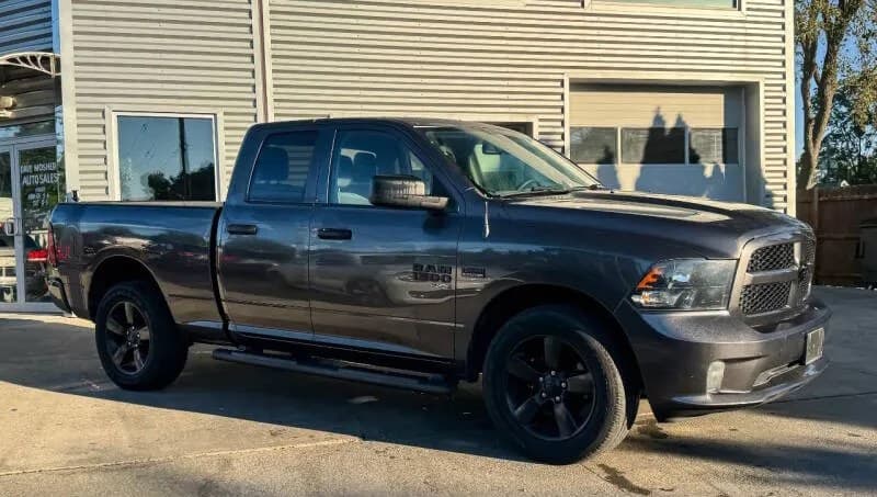 2019 RAM 1500 CLASSIC EXPRESS EXTENDED CAB MEDIUM BED 3