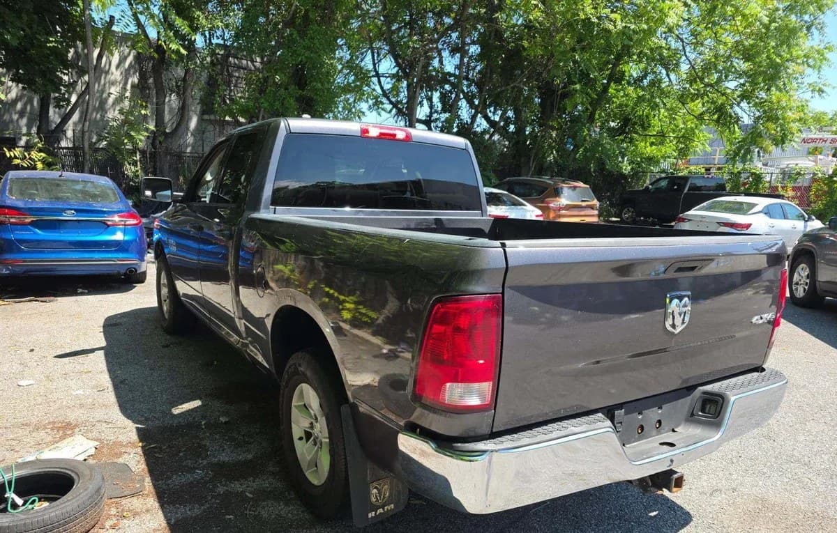 2017 RAM 1500 ST EXTENDED CAB MEDIUM BED 3
