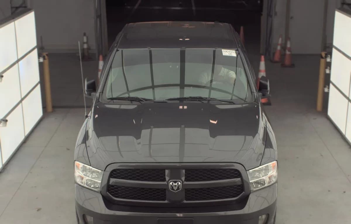 2018 RAM 1500 EXPRESS EXTENDED CAB MEDIUM BED 3
