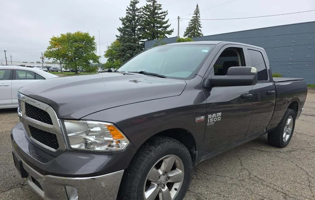 2019 RAM 1500 CLASSIC EXPRESS EXTENDED CAB MEDIUM BED 1