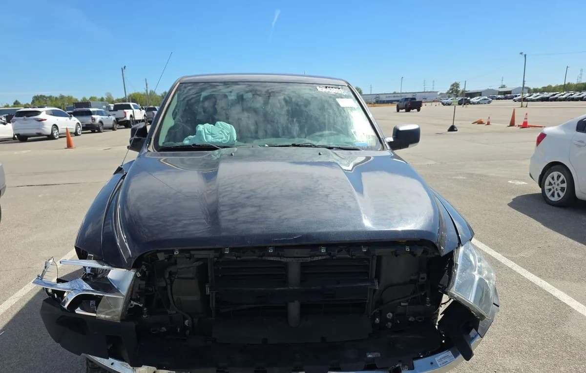 2018 RAM 1500 BIG HORN EXTENDED CAB MEDIUM BED 3