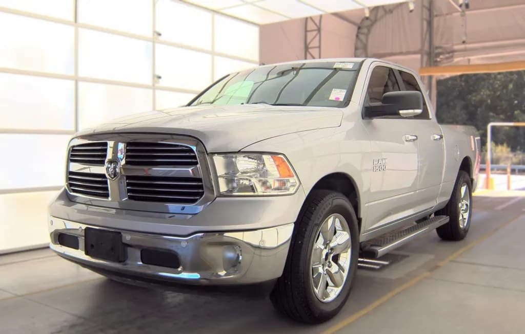 2018 RAM 1500 BIG HORN EXTENDED CAB MEDIUM BED 1