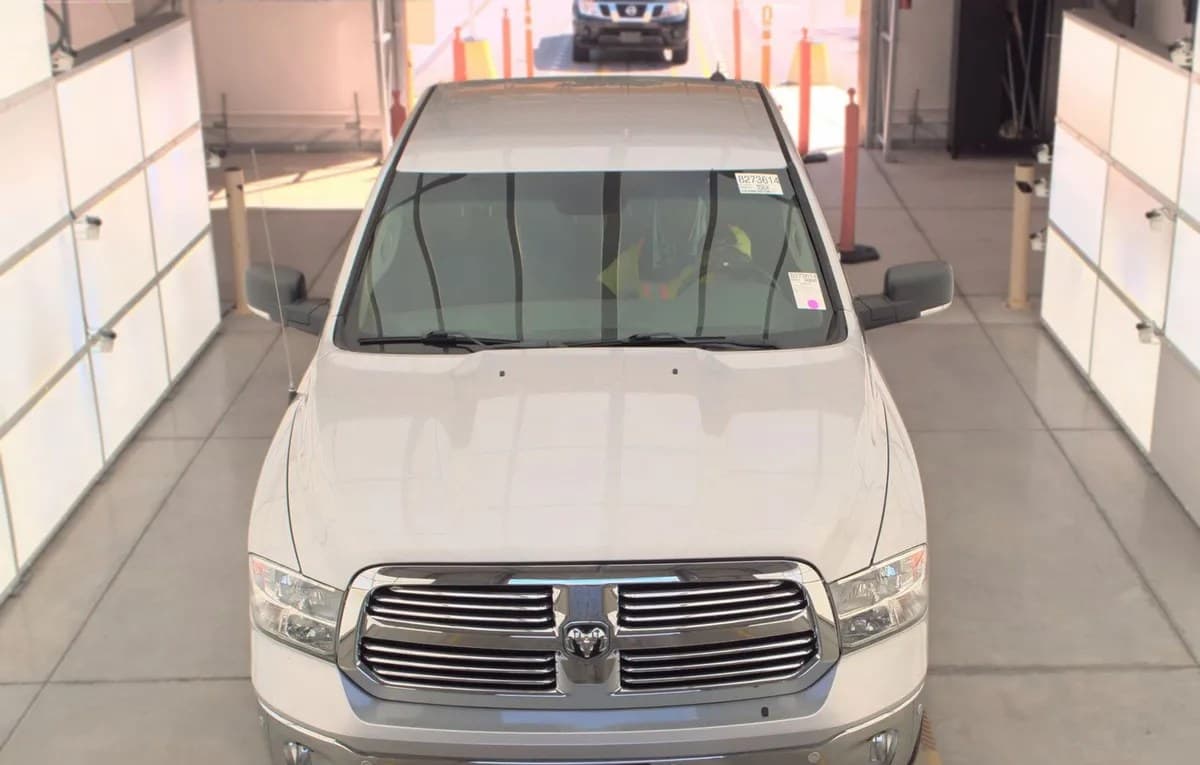 2018 RAM 1500 BIG HORN EXTENDED CAB MEDIUM BED 3
