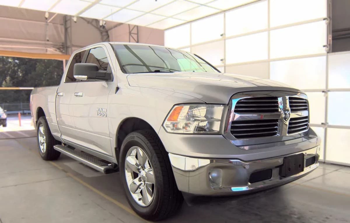 2018 RAM 1500 BIG HORN EXTENDED CAB MEDIUM BED 4