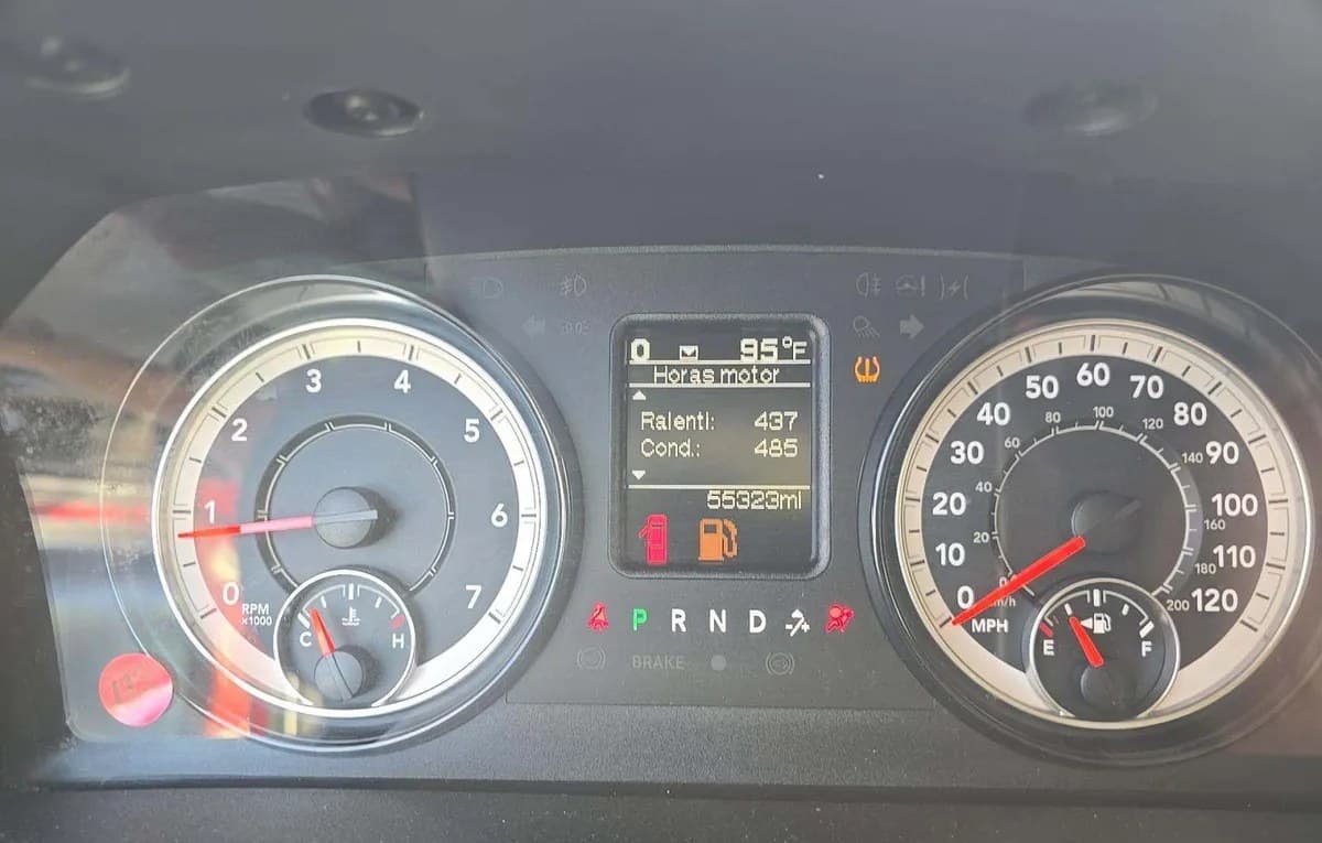 2020 RAM 1500 CLASSIC WARLOCK EXTENDED CAB MEDIUM BED 6