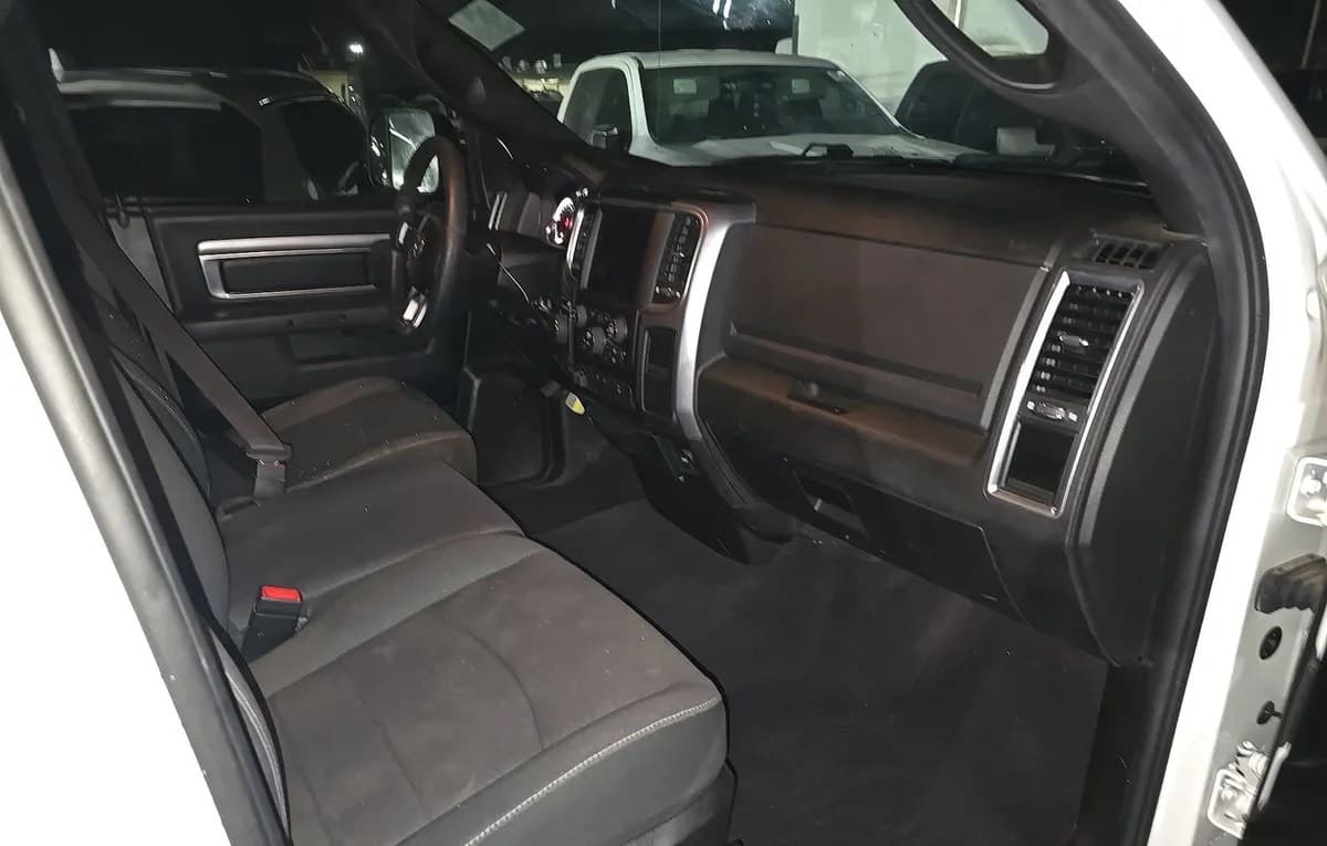 2022 RAM 1500 CLASSIC WARLOCK EXTENDED CAB MEDIUM BED 5