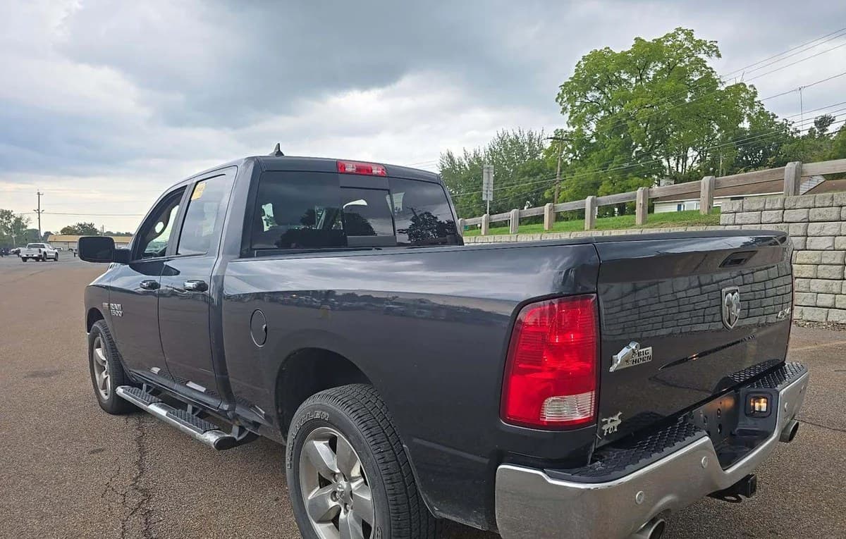 2018 RAM 1500 BIG HORN EXTENDED CAB MEDIUM BED 3