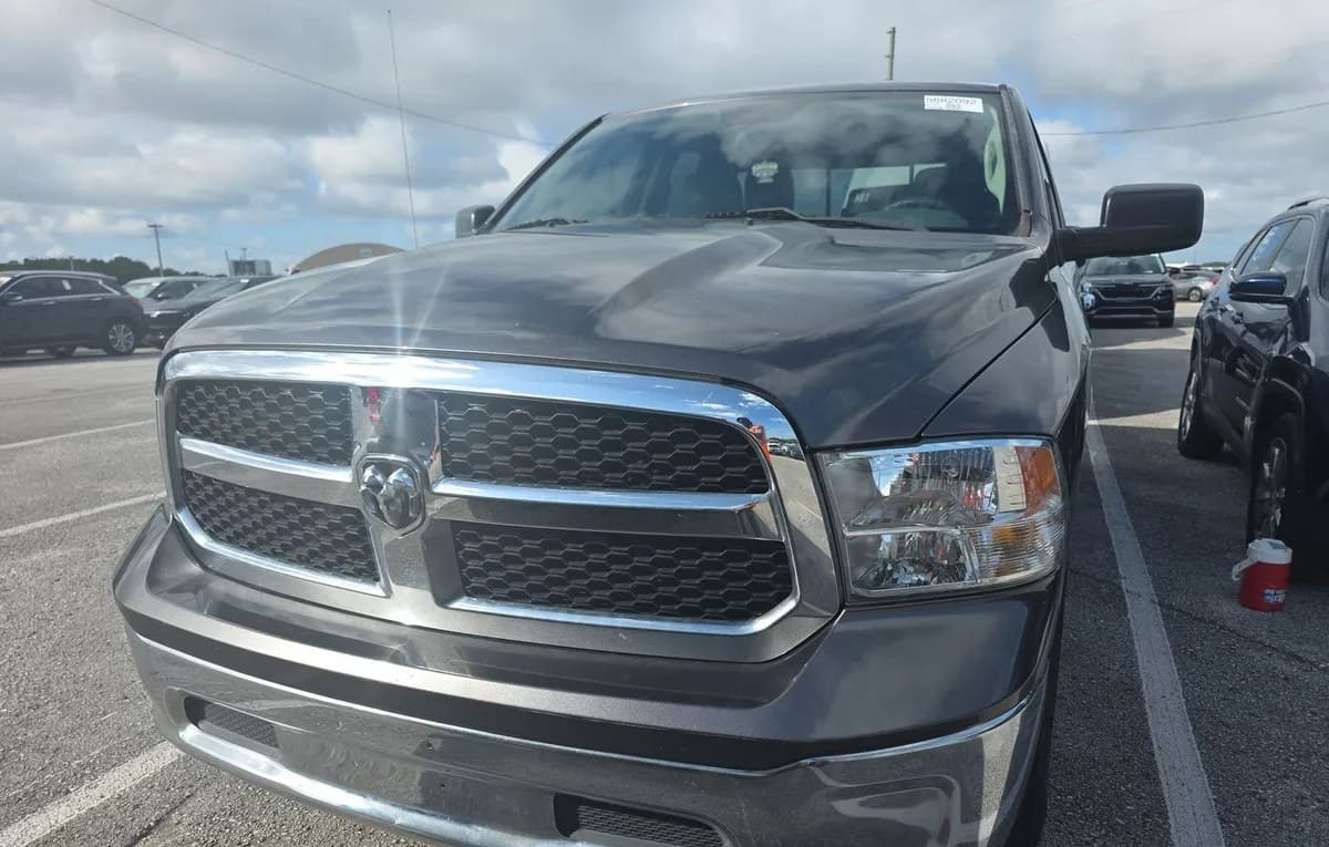 2017 RAM 1500 SLT EXTENDED CAB MEDIUM BED 3