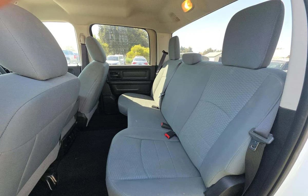 2018 RAM 1500 TRADESMAN CREW CAB SHORT BED 7