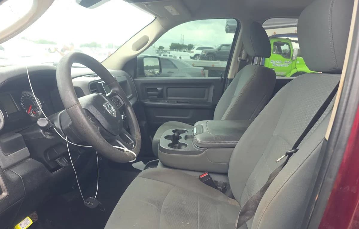 2019 RAM 1500 CLASSIC TRADESMAN CREW CAB SHORT BED 5