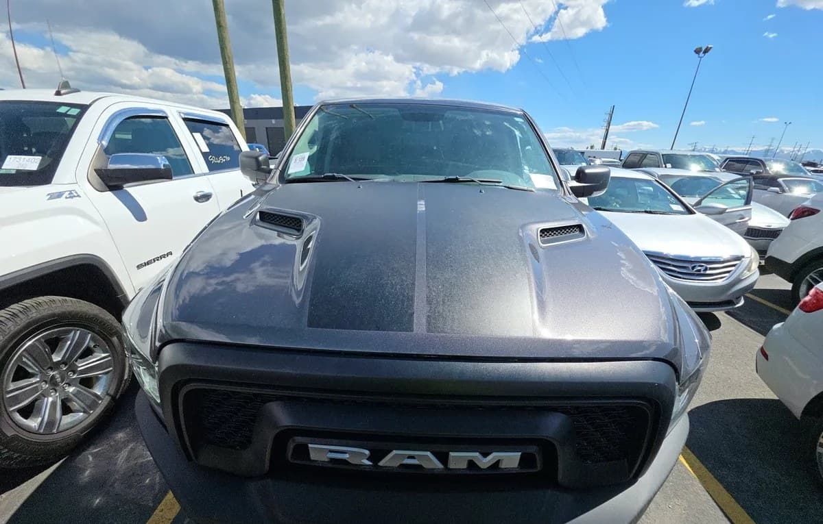 2019 RAM 1500 CLASSIC WARLOCK CREW CAB SHORT BED 3