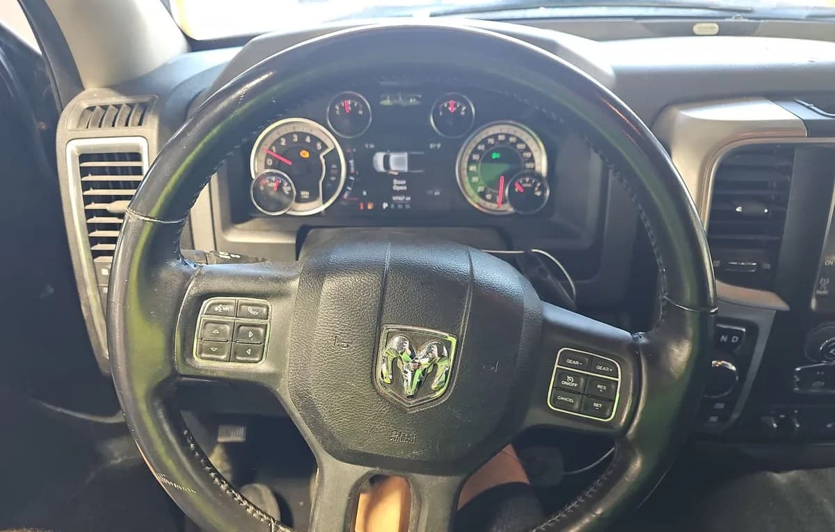 2017 RAM 1500 BIG HORN CREW CAB SHORT BED 7