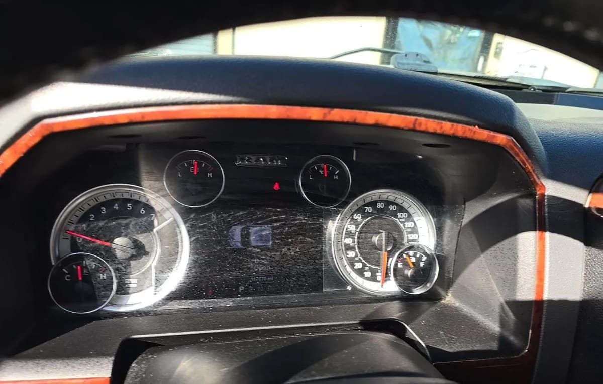 2017 RAM 1500 BIG HORN CREW CAB SHORT BED 6