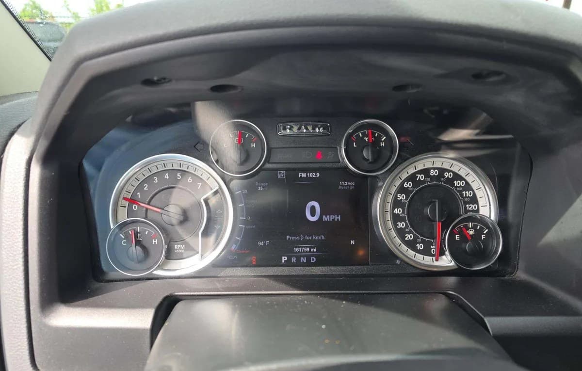 2017 RAM 1500 LONE STAR SILVER CREW CAB SHORT BED 6