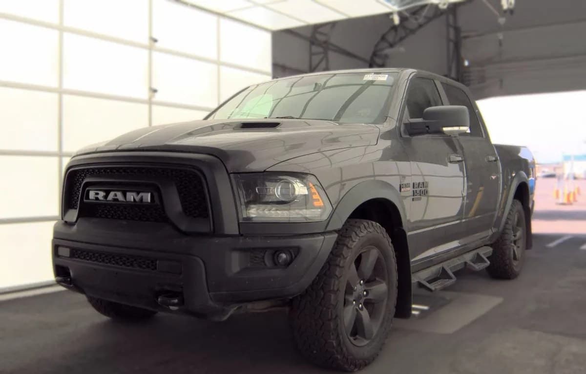 2019 RAM 1500 CLASSIC WARLOCK CREW CAB SHORT BED 2