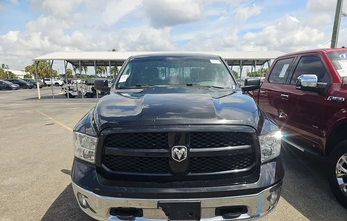 2017 RAM 1500 OUTDOORSMAN CREW CAB SHORT BED 3