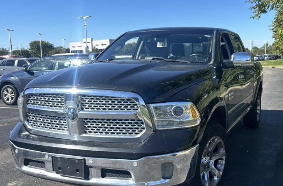 2017 RAM 1500 LARAMIE CREW CAB SHORT BED 1