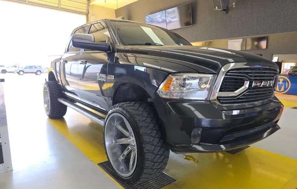 2017 RAM 1500 LIMITED CREW CAB SHORT BED 4