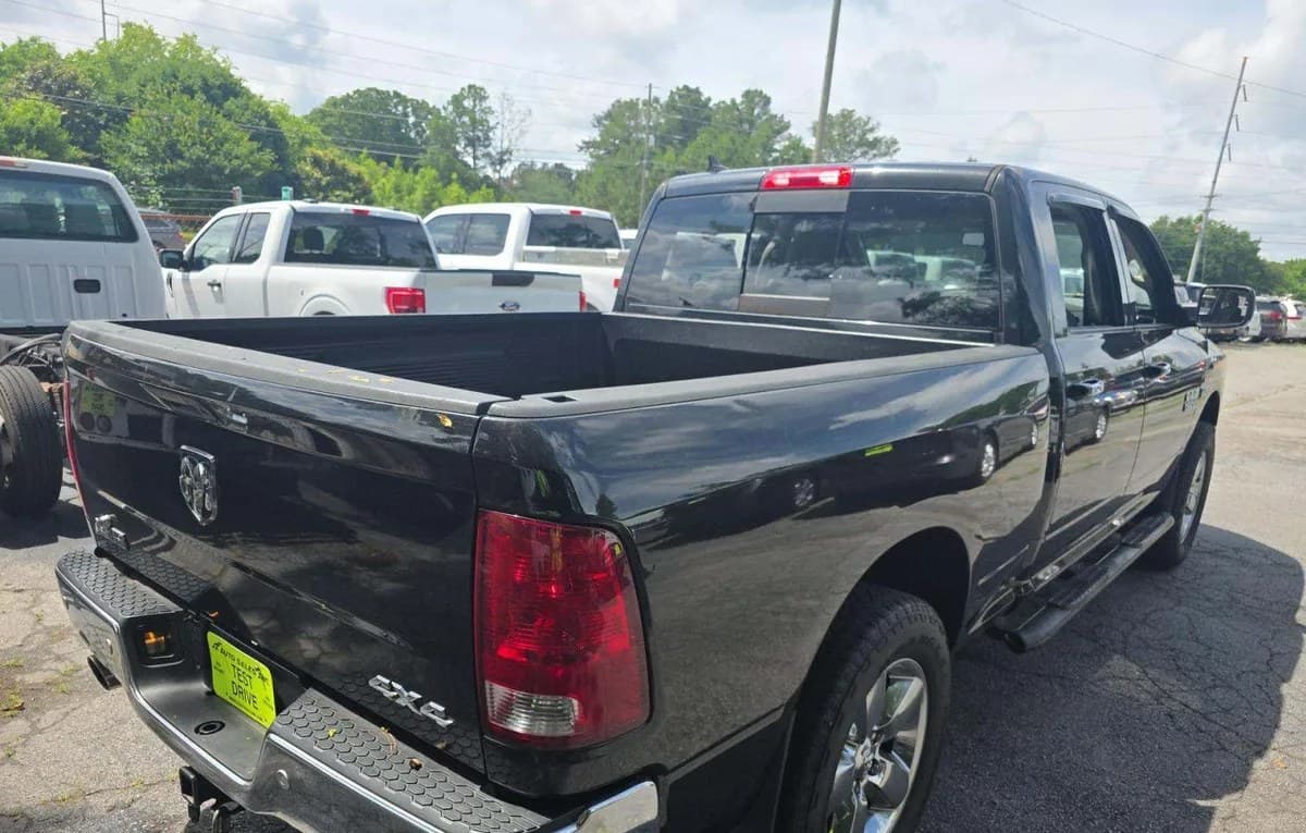 2017 RAM 1500 BIG HORN CREW CAB MEDIUM BED 4