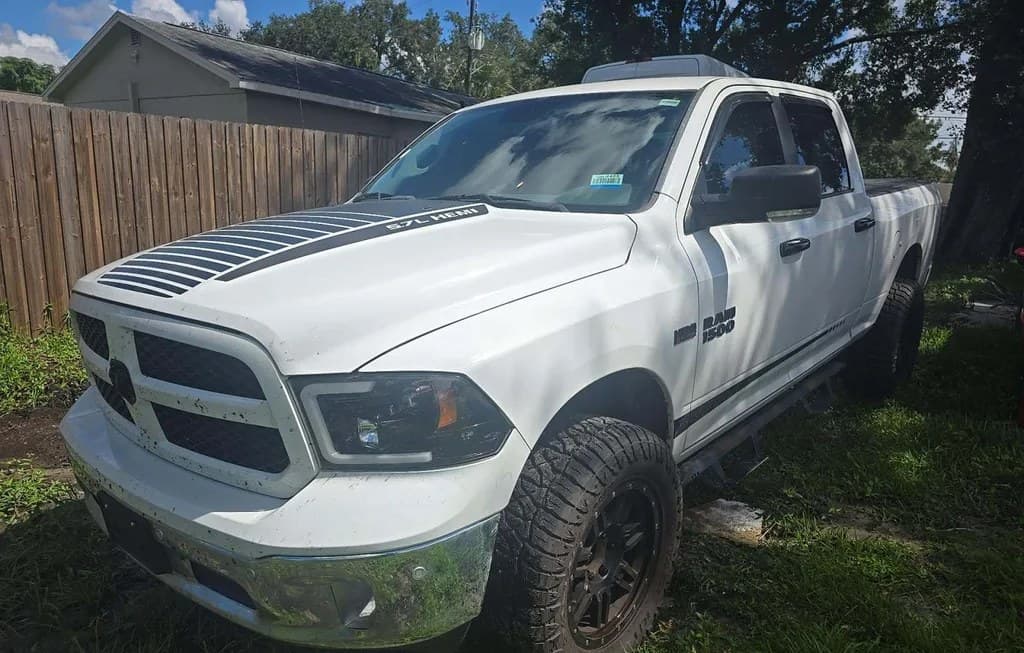 2017 RAM 1500 BIG HORN CREW CAB MEDIUM BED 1