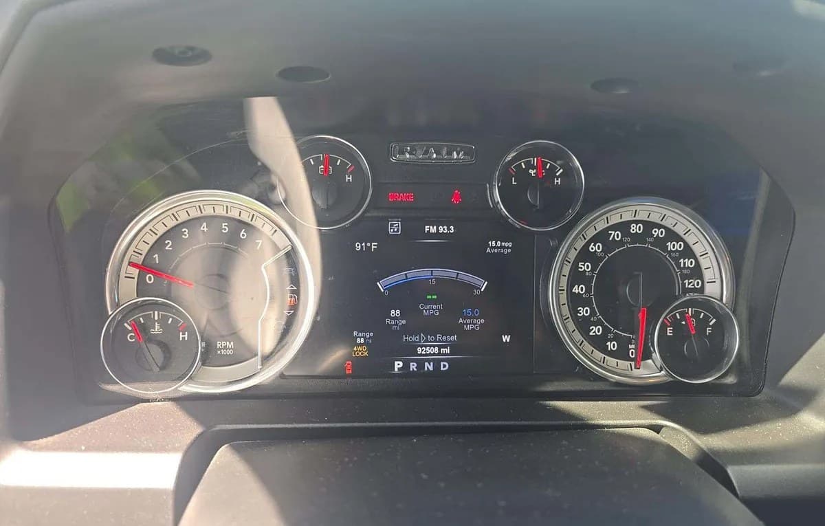 2017 RAM 1500 BIG HORN CREW CAB MEDIUM BED 6