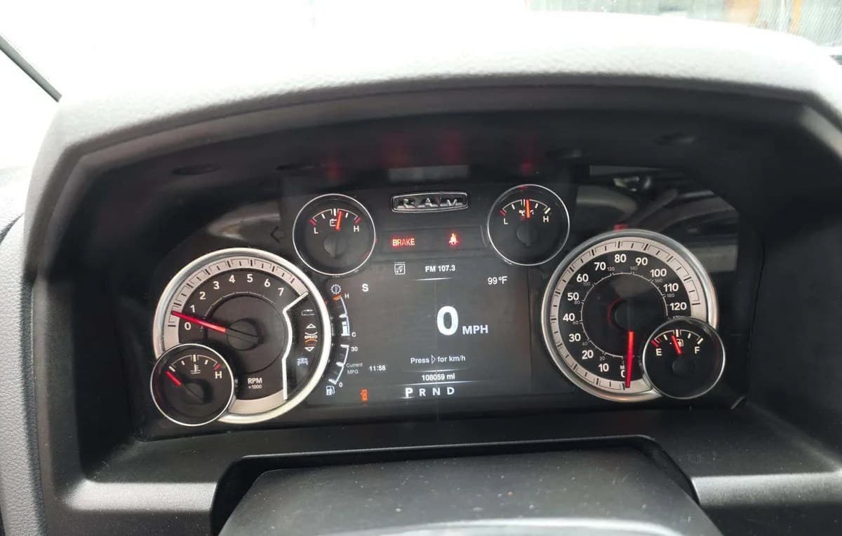 2019 RAM 1500 CLASSIC BIG HORN CREW CAB MEDIUM BED 6