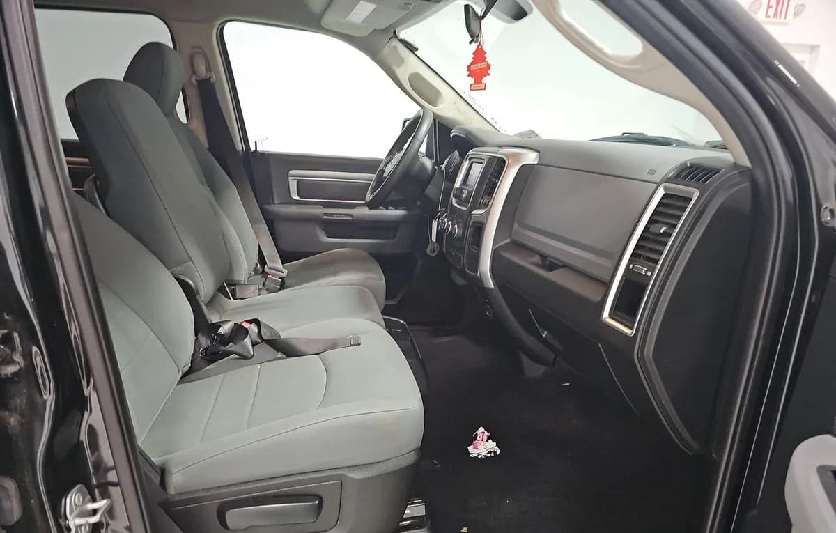 2019 RAM 1500 CLASSIC SLT CREW CAB MEDIUM BED 5