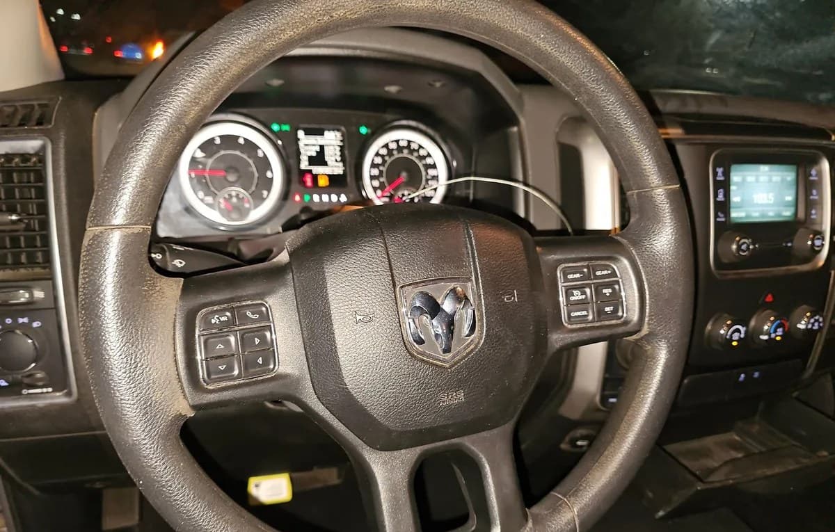 2020 RAM 1500 CLASSIC SLT CREW CAB MEDIUM BED 7