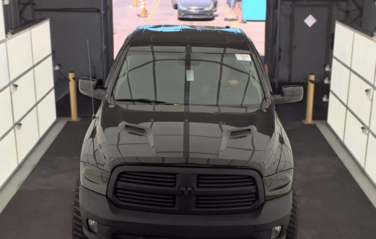 2017 RAM 1500 SPORT CREW CAB MEDIUM BED 3