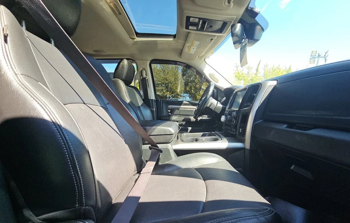 2017 RAM 1500 SPORT CREW CAB MEDIUM BED 5