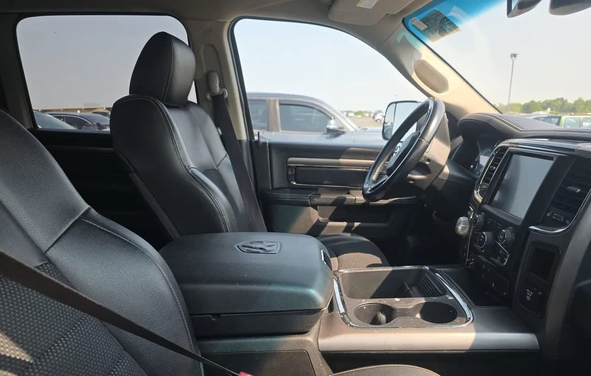 2017 RAM 1500 SPORT CREW CAB MEDIUM BED 5