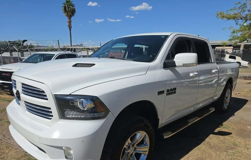 2017 RAM 1500 SPORT CREW CAB MEDIUM BED 1