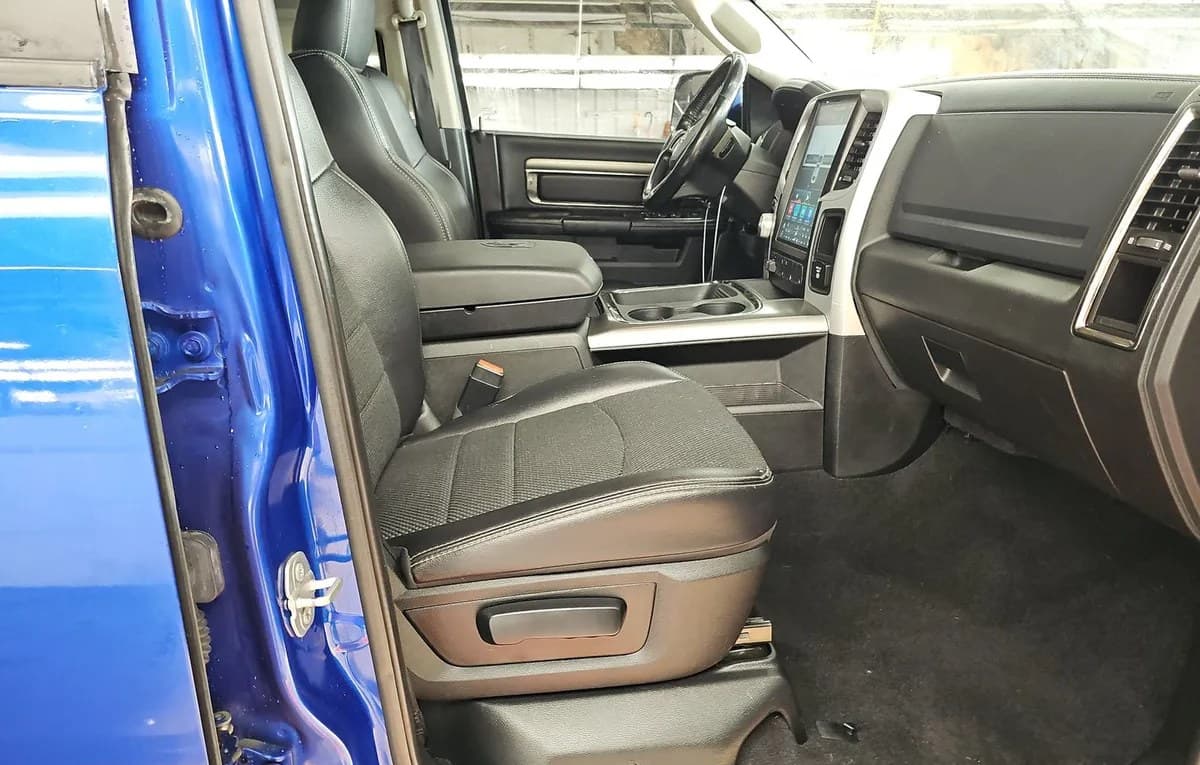 2018 RAM 1500 SPORT CREW CAB MEDIUM BED 5