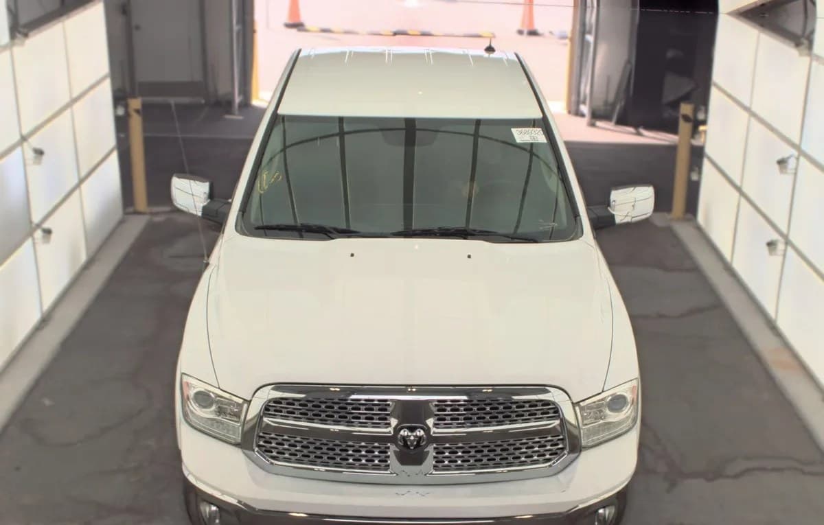 2018 RAM 1500 LARAMIE CREW CAB MEDIUM BED 3