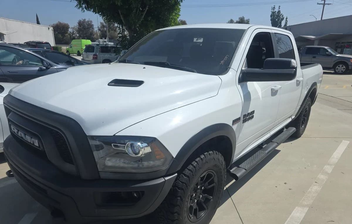 2018 RAM 1500 REBEL CREW CAB SHORT BED 2