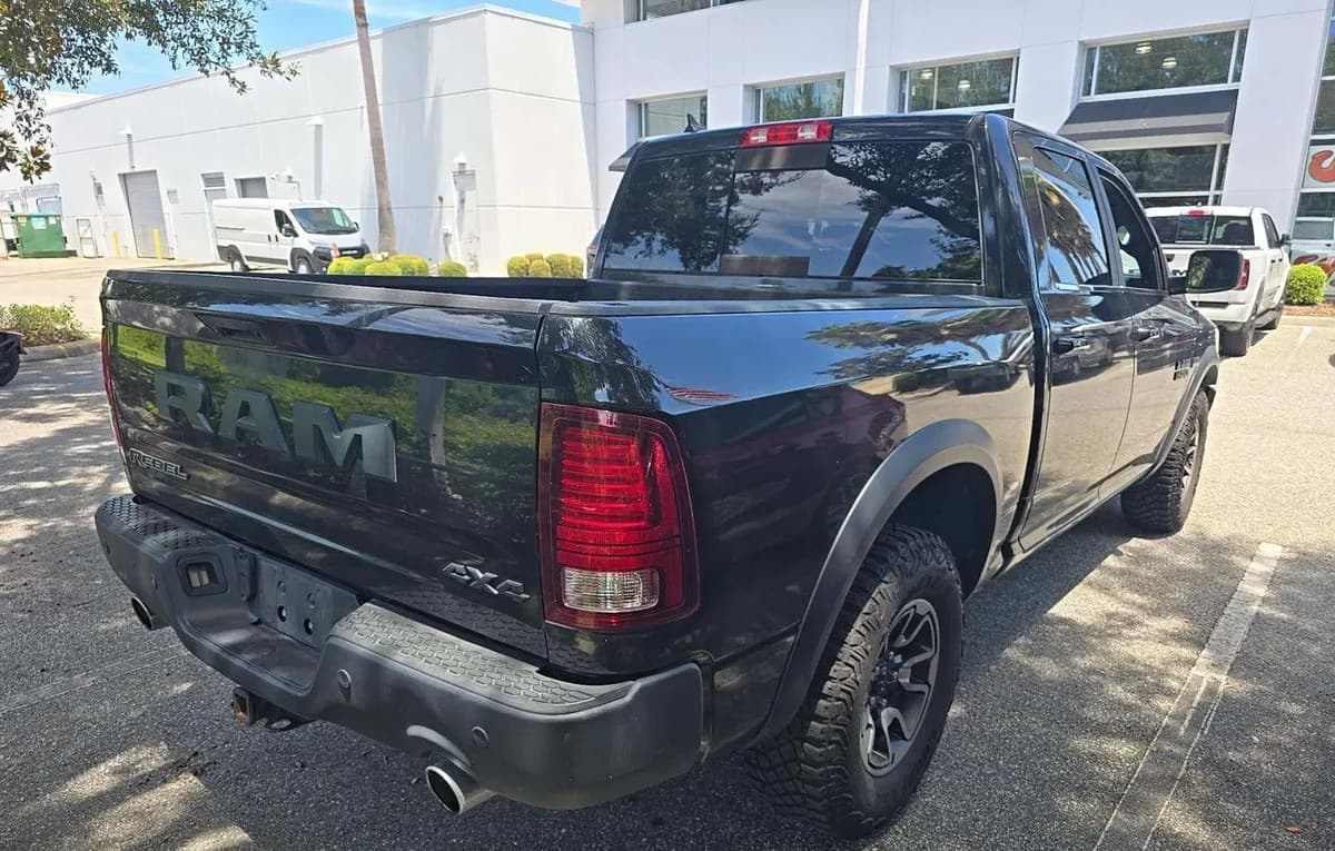 2017 RAM 1500 REBEL CREW CAB SHORT BED 4