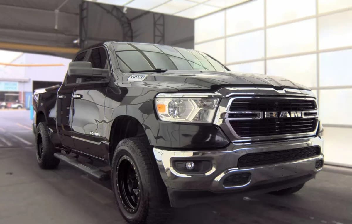 2020 RAM 1500 BIG HORN EXTENDED CAB MEDIUM BED 4
