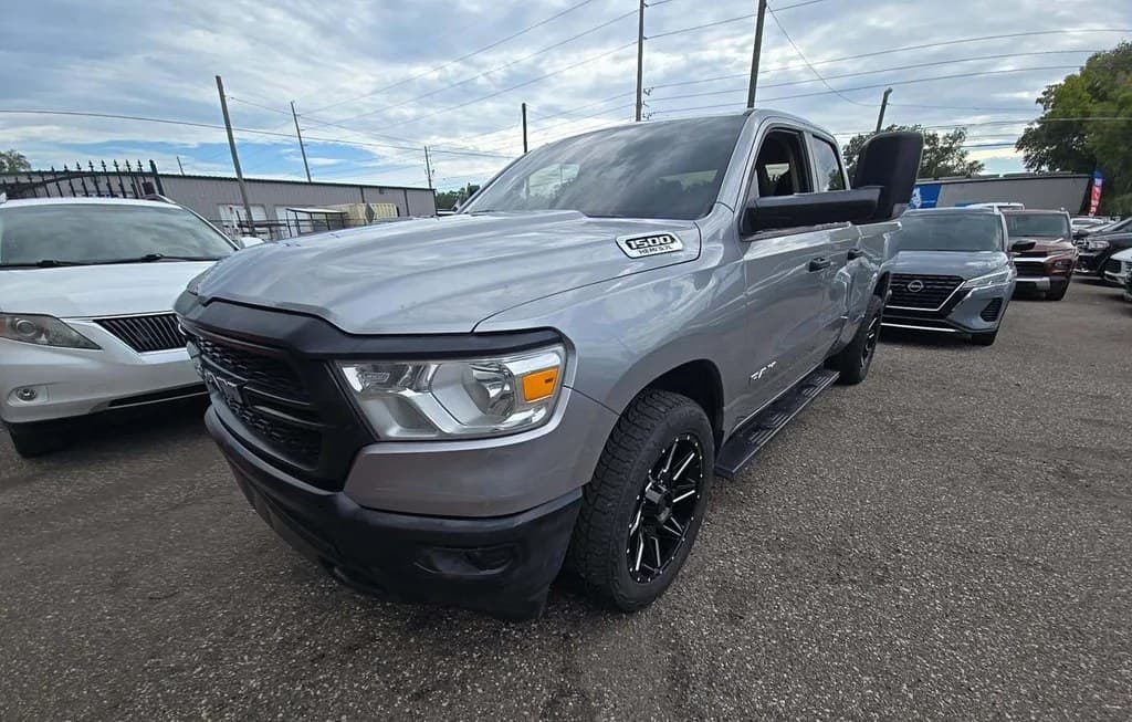 2019 RAM 1500 TRADESMAN EXTENDED CAB MEDIUM BED 1