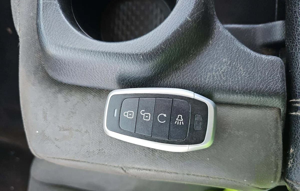 2019 RAM 1500 TRADESMAN EXTENDED CAB MEDIUM BED 5