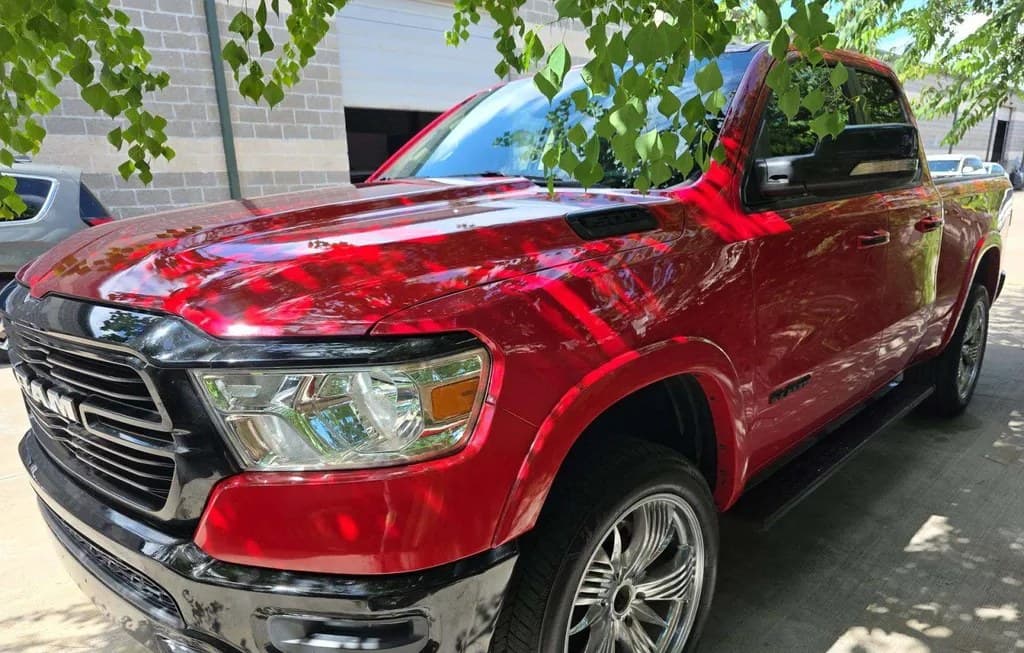 2020 RAM 1500 LARAMIE EXTENDED CAB MEDIUM BED 1