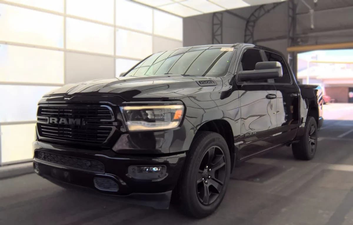 2020 RAM 1500 BIG HORN CREW CAB SHORT BED 2