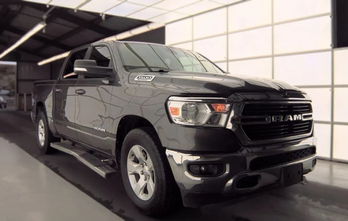 2021 RAM 1500 LONE STAR CREW CAB SHORT BED 4
