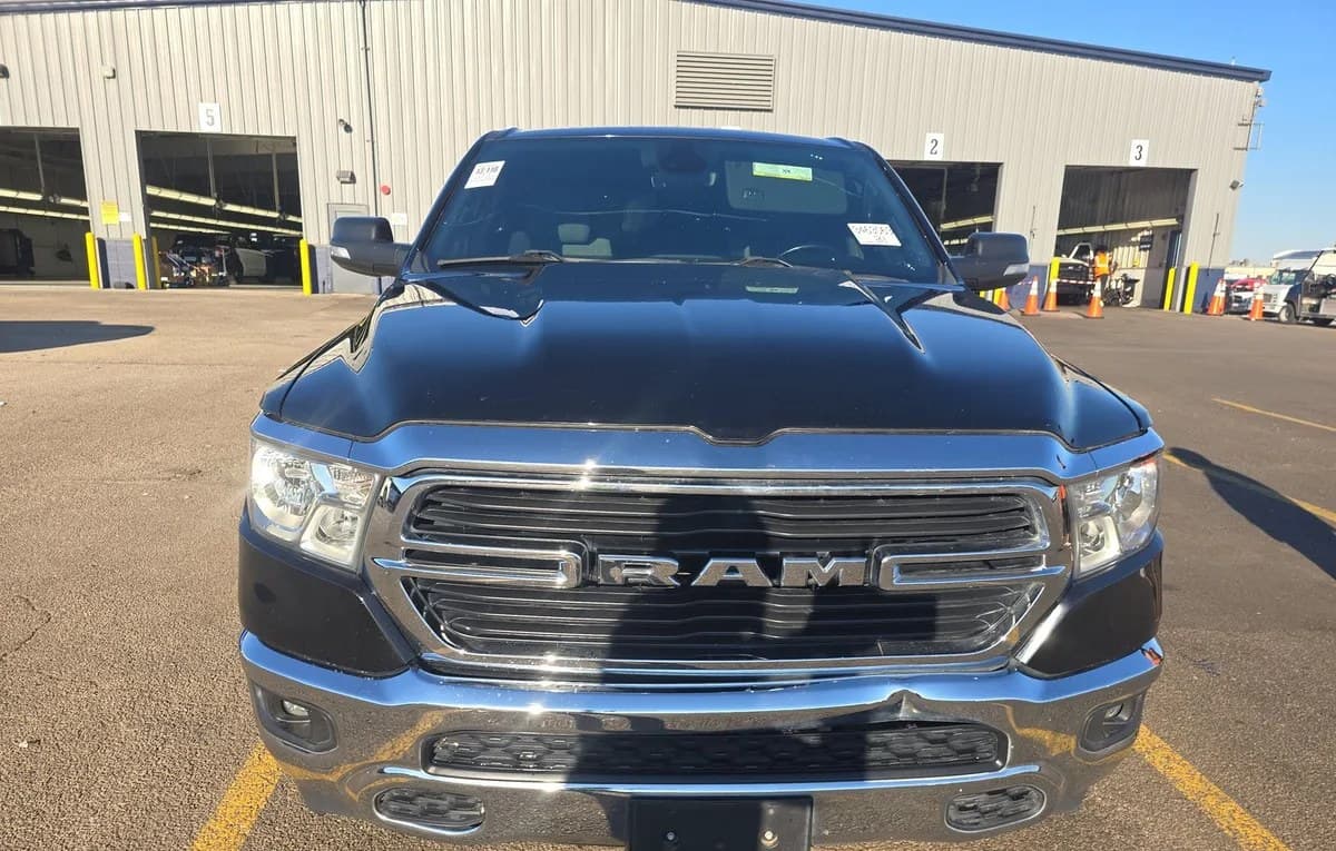 2021 RAM 1500 LONE STAR CREW CAB SHORT BED 3