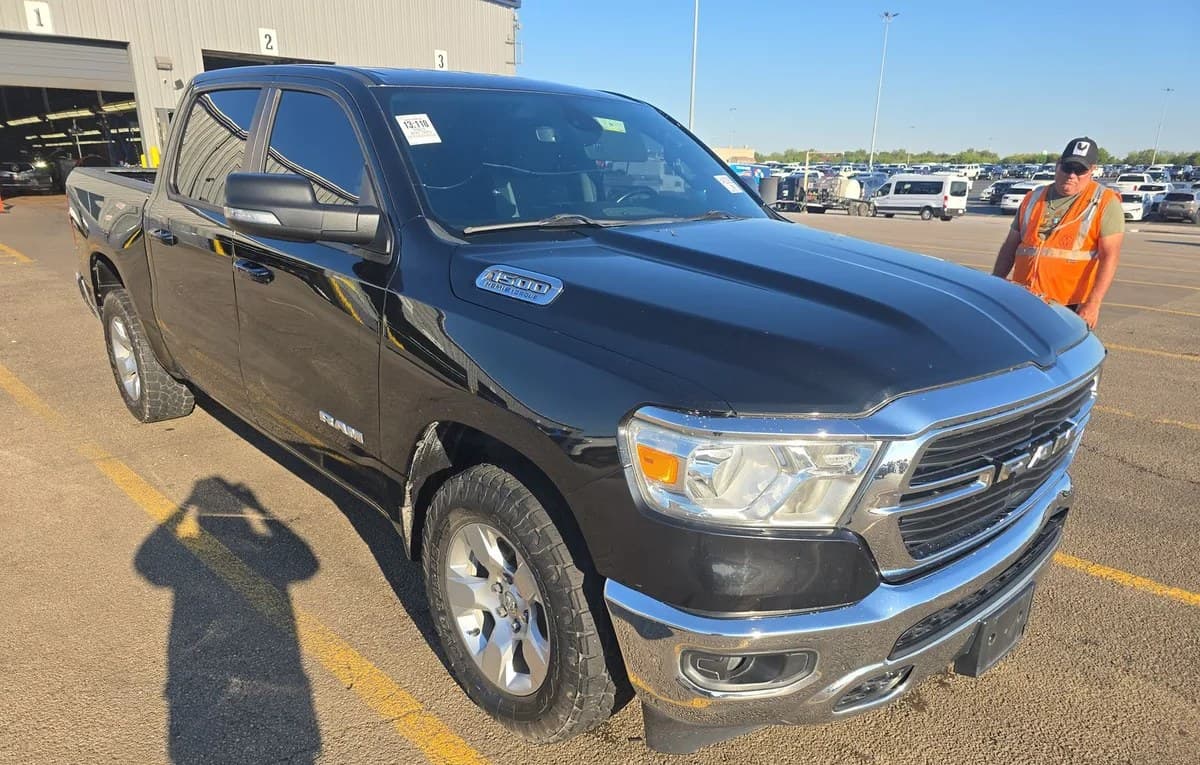 2021 RAM 1500 LONE STAR CREW CAB SHORT BED 4