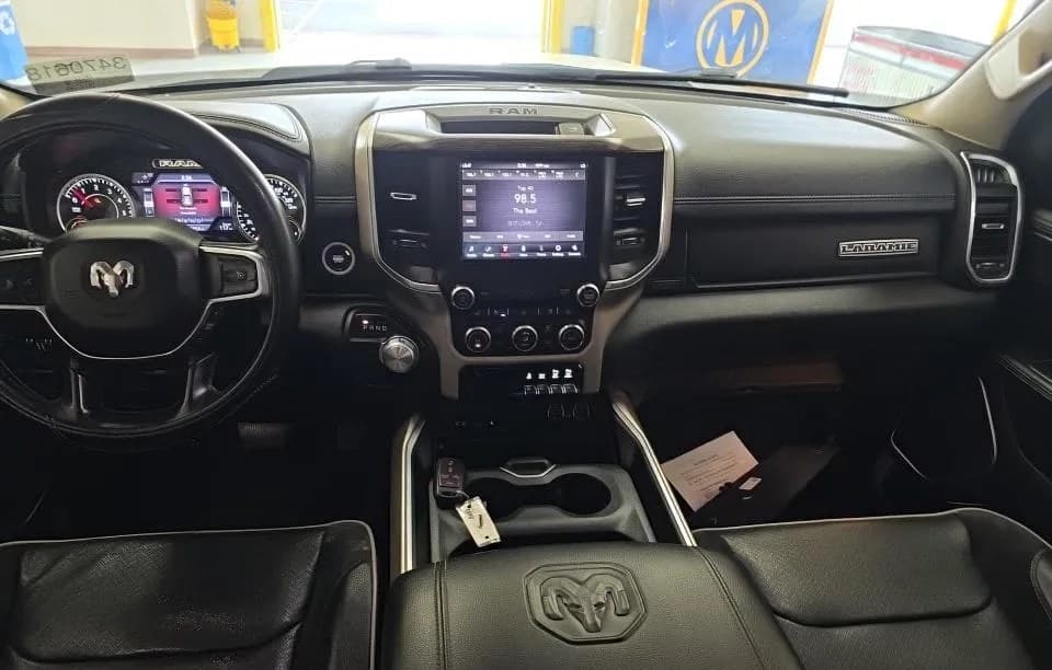 2019 RAM 1500 LARAMIE CREW CAB SHORT BED 5