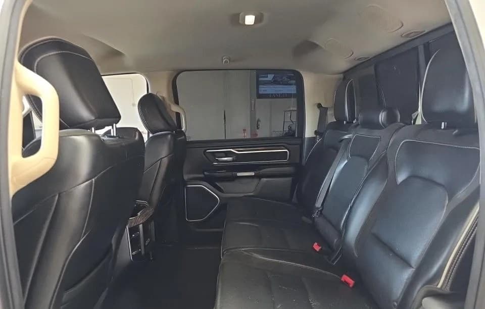 2019 RAM 1500 LARAMIE CREW CAB SHORT BED 7