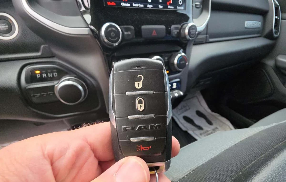 2020 RAM 1500 BIG HORN CREW CAB MEDIUM BED 5