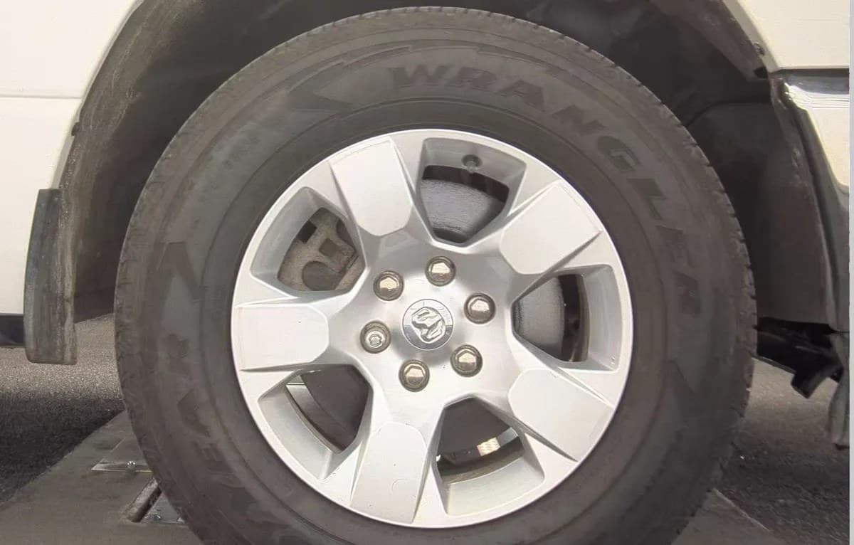 2019 RAM 1500 BIG HORN/LONE STAR EXTENDED CAB MEDIUM BED 7